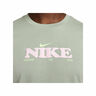 Nike Camiseta Hombre U NSW TEE OC BLOOMING 04